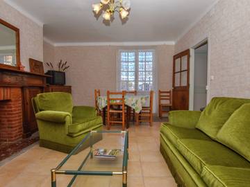 Maison De Vacances pour 4 Personnes dans Montfaucon (Lot), Parc Naturel Régional des Causses du Quercy, Photo 1