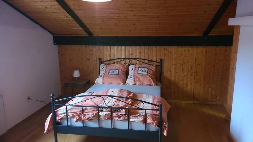 Ferienwohnung für 5 Personen in Neualbenreuth