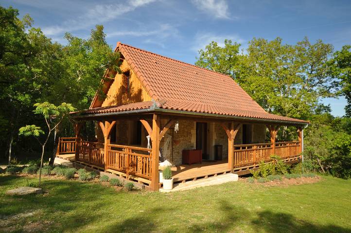 Gîte pour 6 personnes, avec Piscine dans le Lot
