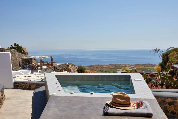 Villa pour 4 personnes, avec jardin ainsi que vue sur l’océan et balcon dans Firostefani