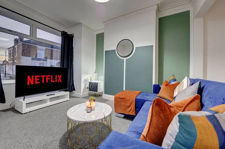 Apartment for 7 people in Kingston upon Hull