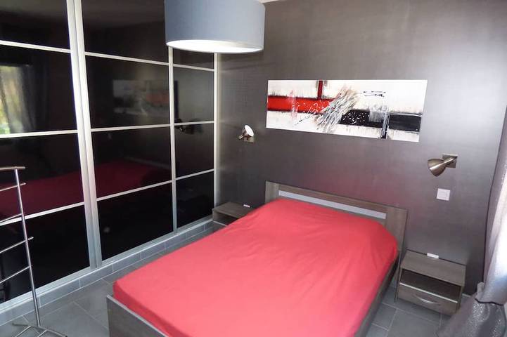 Gîte pour 6 personnes, avec terrasse ainsi que jacuzzi et piscine à Olmeta-di-Tuda - 2