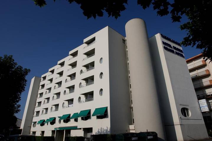 Location de vacances pour 3 personnes, avec vue et balcon dans Thermes de l'Avenue - 2