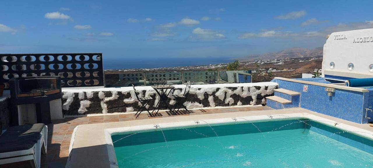 Aloelux Villa !! - Private Villa with Pool , jacuzzi, cinema, massage ,wonderful view, art desing villa in Conil, Tías