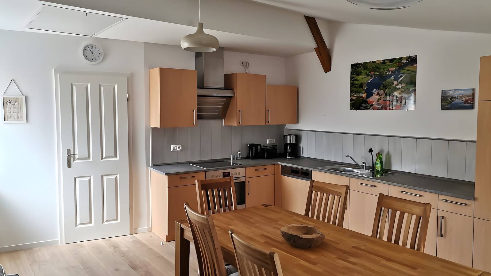 Ganze Wohnung, Ferienwohnung Neukalen für 4 Personen in Neukalen, Kummerower See