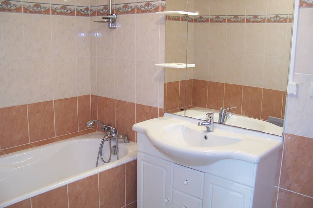 Apartamento entero, Apartamento F3 Con Vista Al Mar in Granville, Côte de la Déroute