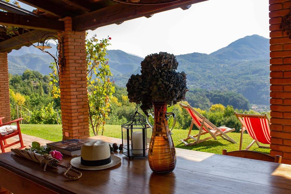 Toskana-Villa Mit Infinity-Pool Und Kostenlosem Wifi in Bagnone, Nationalpark Toskanisch-Emilianischer Apennin