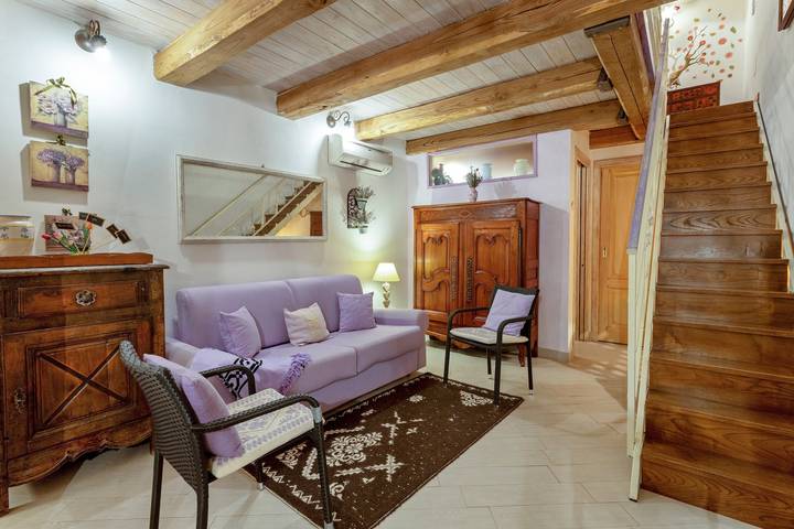 Hel lägenhet, Amethyst in Old Town! Romantic near the sea!  Alghero true feeling! with Wi-Fi in Alghero Vecchia, Alghero