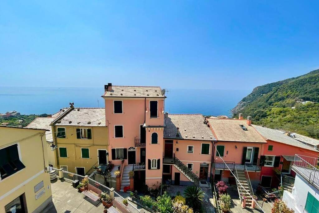 Ganze Wohnung, Framura, Ampio appartamento con terrazzo vista mare in Anzo-Setta, Framura