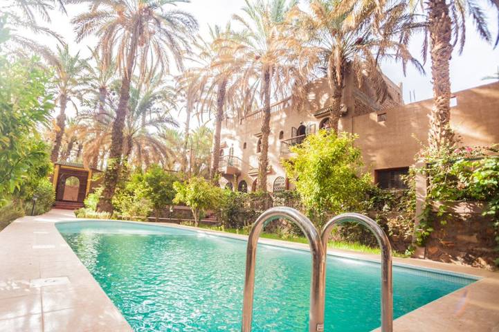 Ferienhaus für 20 Personen, mit Pool und Terrasse - 1