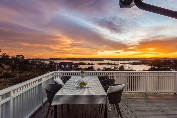 Ferienhaus für 10 Personen, mit Balkon