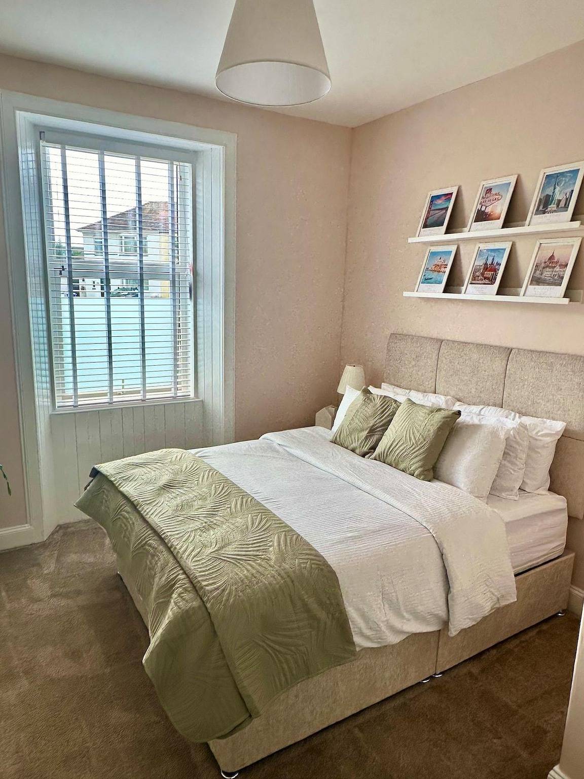 Entire holiday apartment, The Prestwick Retreat in Firth Of Clyde