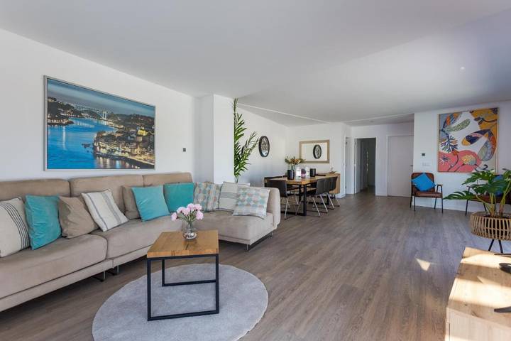 Location de vacances pour 6 personnes, avec piscine ainsi que vue et balcon à Vila do Conde - 4