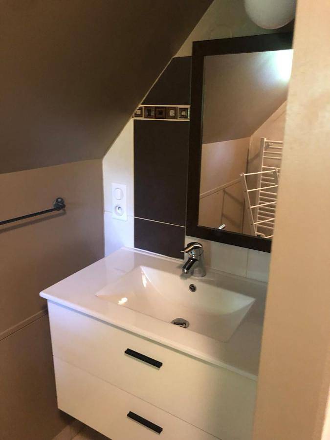 Location de vacances pour 4 personnes, avec vue sur le lac ainsi que jardin et vue, animaux acceptés à Hudimesnil - 4