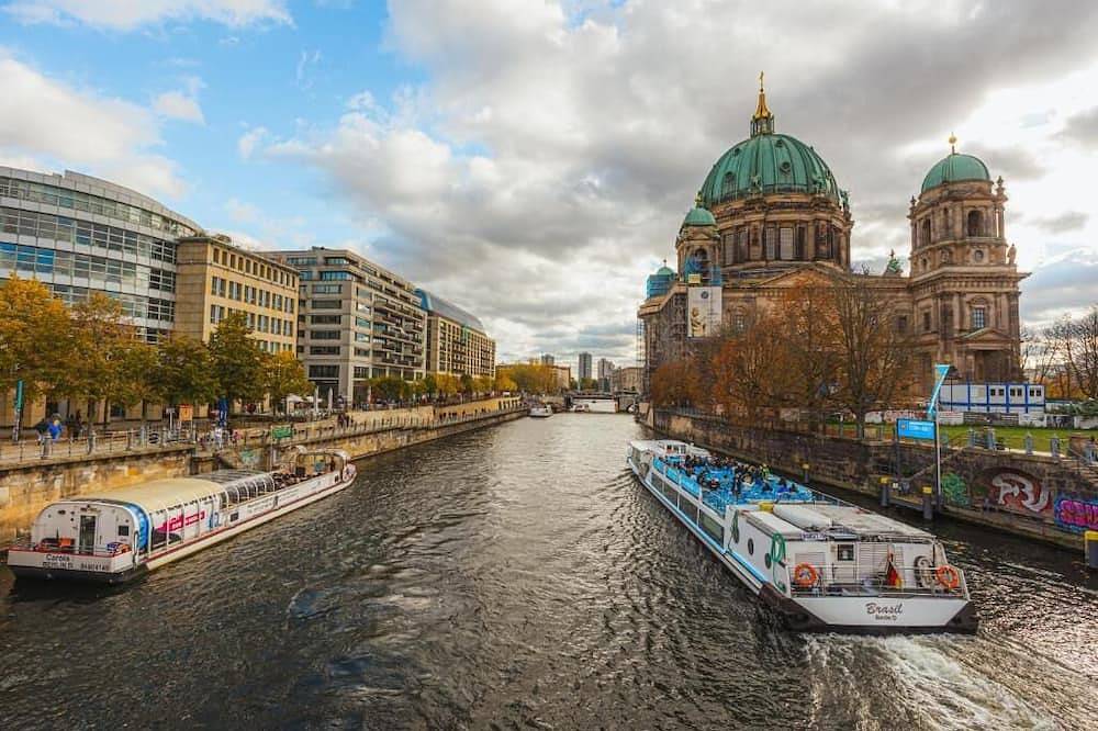 Ganze Wohnung, Lux Central 1Bd Terrace Oasis in Kreuzberg Berlin, Berlin