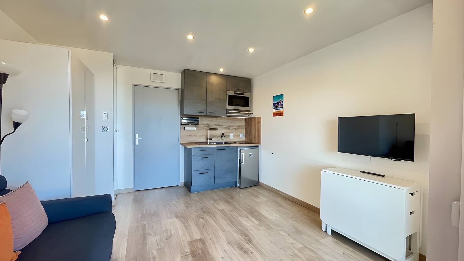 Appartement entier, Appartement « Le Panorama » avec vue mer, Wi-Fi et climatisation in La Nartelle, Sainte-Maxime