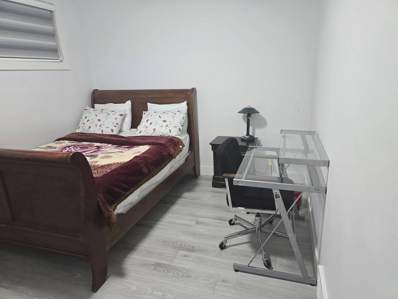 Ganze Wohnung, Cy Becker Drive 2023 Luxushaus in Edmonton, Alberta