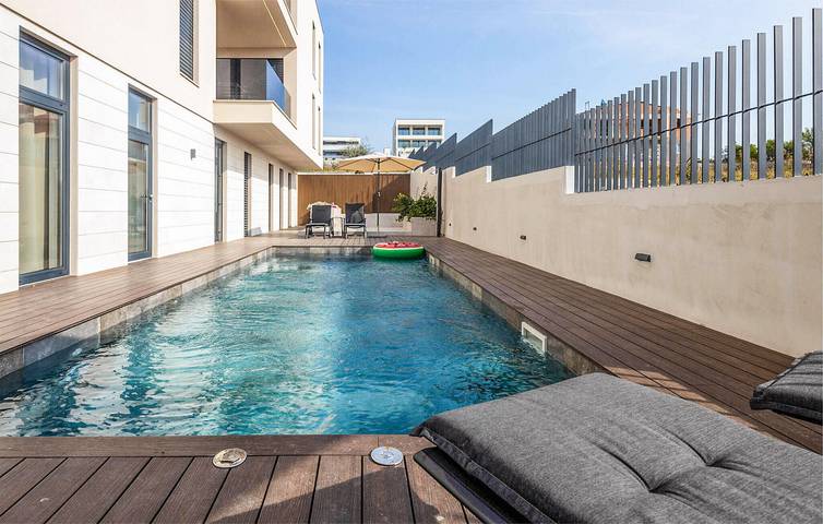 Ferienwohnung für 2 Personen, mit Terrasse und Sauna sowie Pool und Garten in Sveti Filip i Jakov - 2