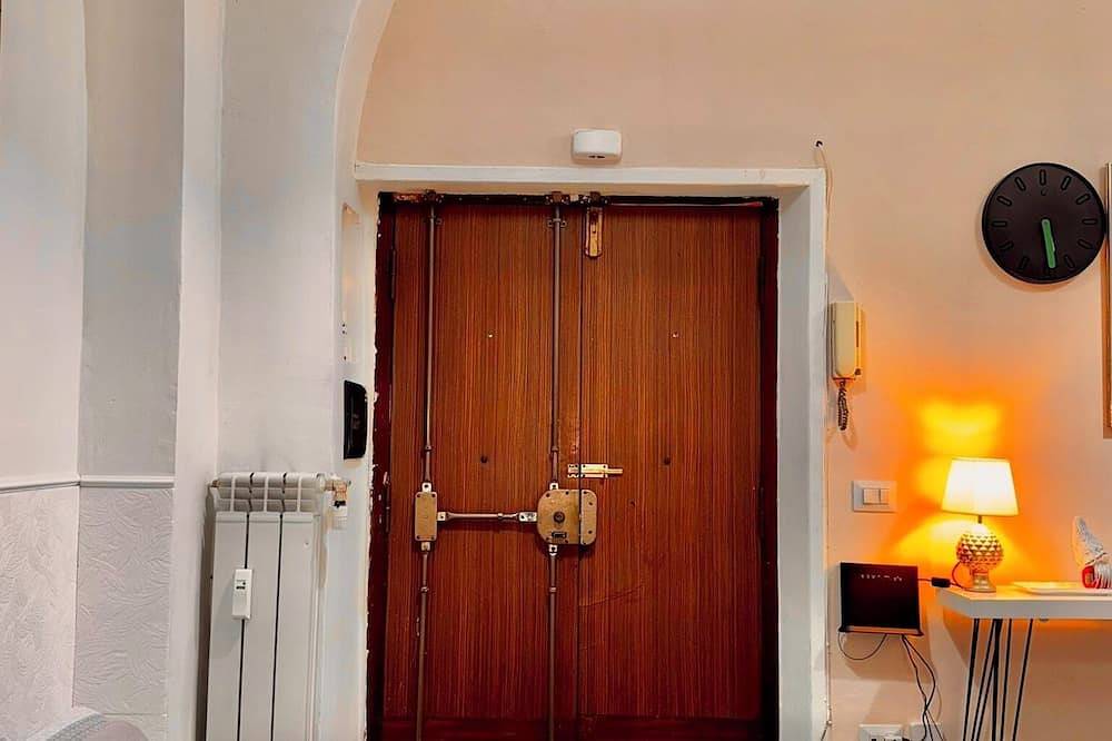 A. M.P. Vaticaans huis, foto 9