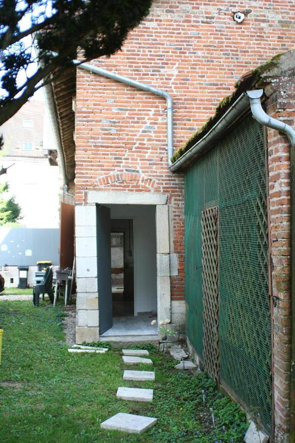Gîte pour 2 personnes, avec vue et jardin à Seurre - 4