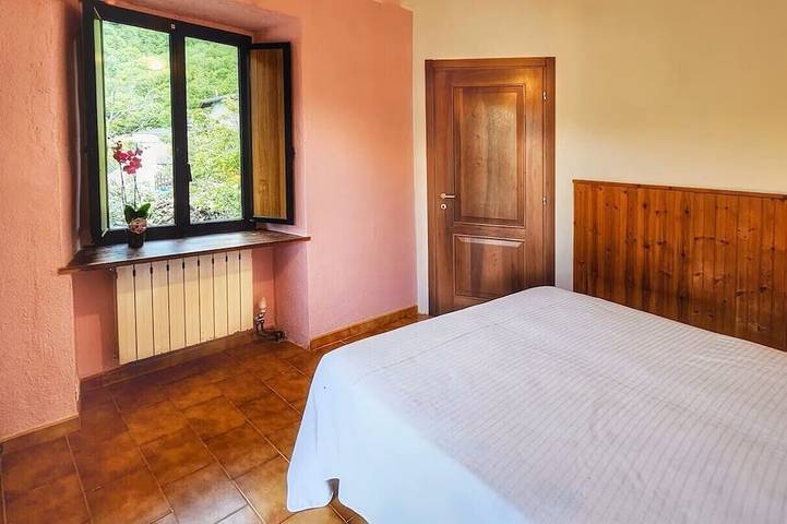 Belvedere House at the foot of the mountains, welcome our 4-legged friends in Gravere, Turin Provinz