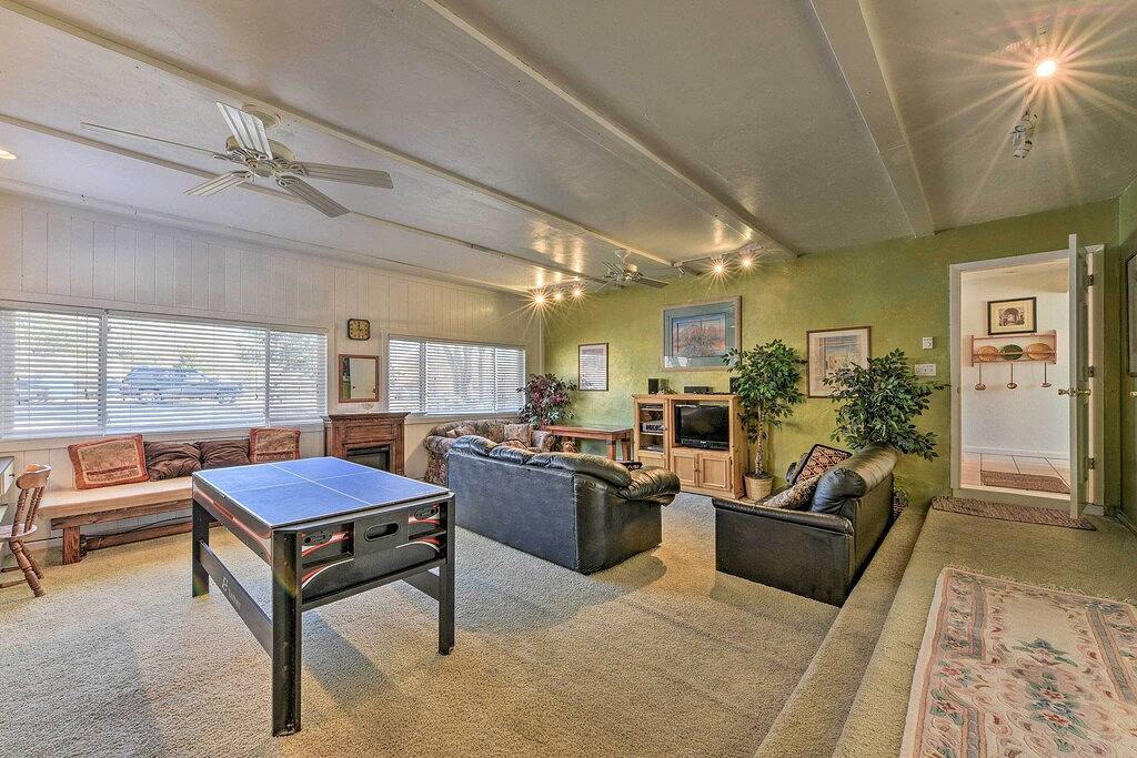 Neu! Buena Vista Creekside Home mit eigenem Whirlpool! in Buena Vista, Chaffee County