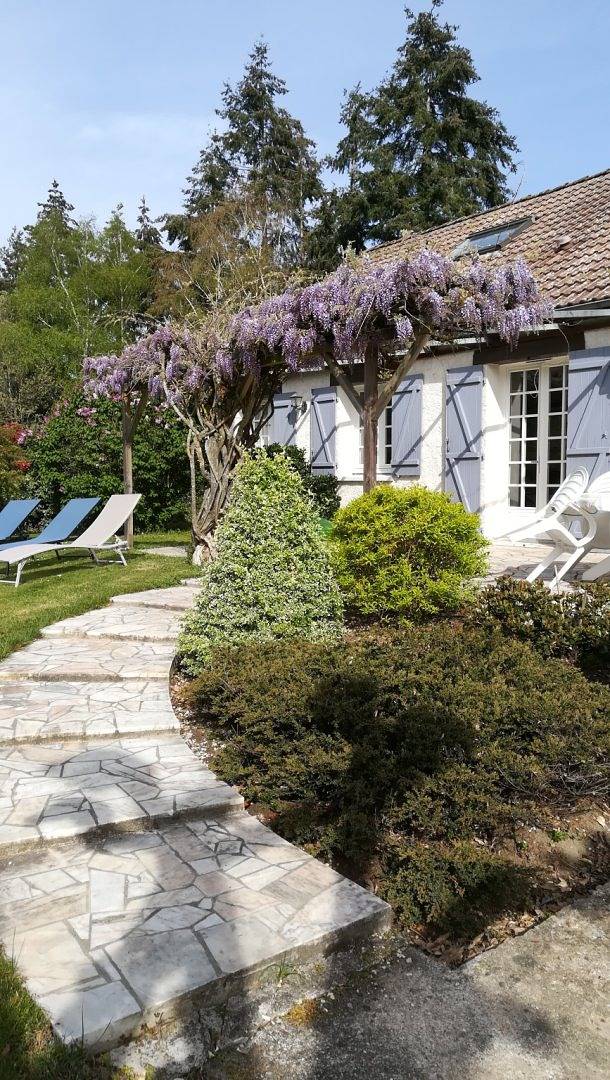 Gîte pour 10 personnes, avec jardin et terrasse dans Sologne - 2