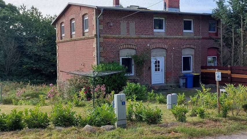 Ferienhaus für 8 Personen, mit Garten in Sassnitz