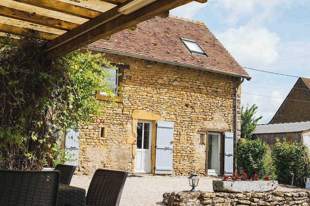 Maison de campagne des Verchères au coeur du Charolais en Bourgogne du sud in Baron (Saône-et-Loire), Région de Charolles