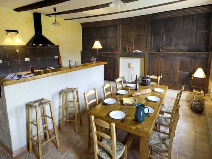 Gîte pour 8 personnes, avec piscine et jardin, animaux acceptés dans Les Salces - 3
