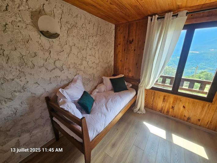 Gîte pour 3 personnes, avec jardin et vue à Châteauroux-les-Alpes - 4