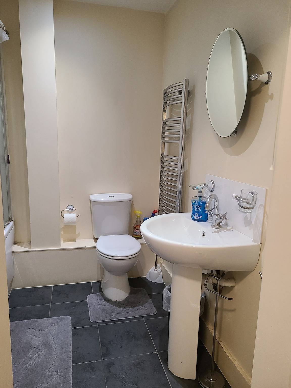 Apartamento vacacional entero, 1 Bed Flat - Sleeps 4 - Parking - Wifi in Luton, Chiltern Hills