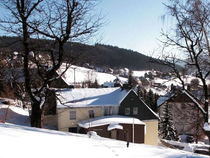 Ferienhaus für 17 Personen, mit Terrasse und Garten in Breitenbrunn / Erzgebirge - 2