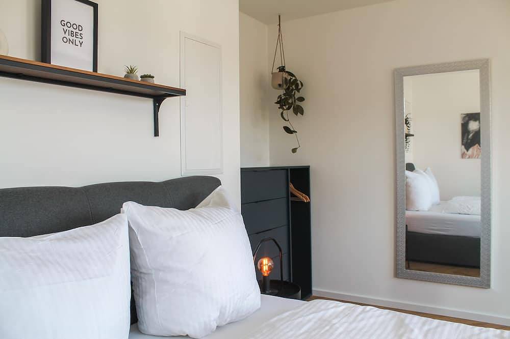 Apartamento entero, Close to the city center with parking space, balcony, lockable bike box & charging station in Deutsches Eck, Coblenza