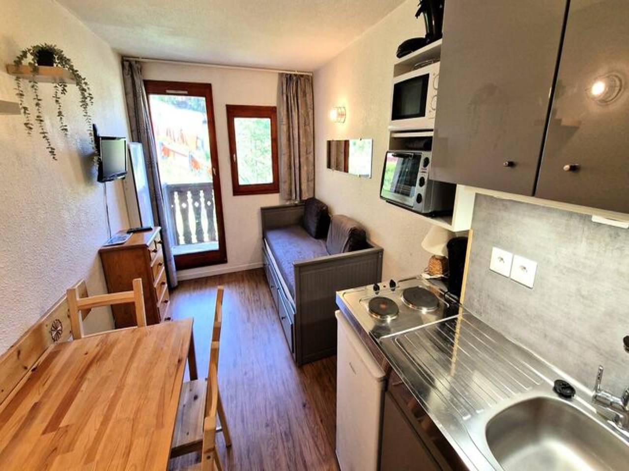 Appartement entier, Chalet près des pistes de Charmasson, vue imprenable in Valfréjus, Modane