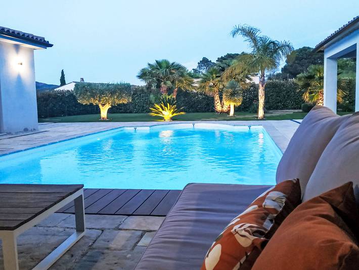 Location de vacances pour 6 personnes, avec jardin et terrasse à Le Plan-de-la-Tour - 3