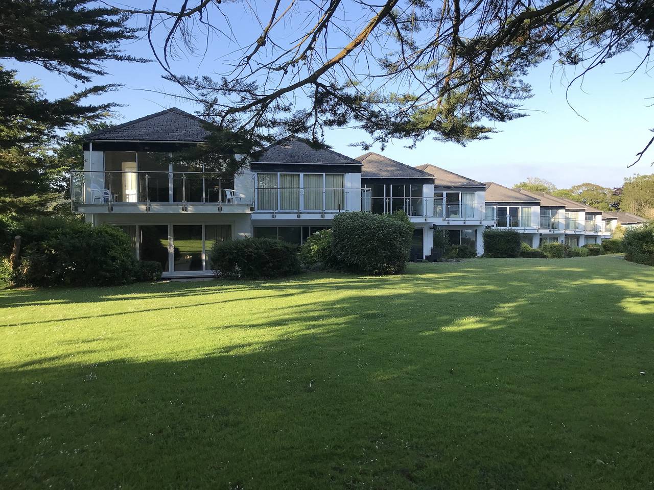Entire apartment, 19 Coedrath Park in Saundersfoot, Pembrokeshire