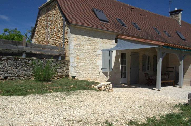 Location de vacances pour 4 personnes, avec jardin ainsi que piscine et vue, animaux acceptés à Lachapelle-Auzac - 4