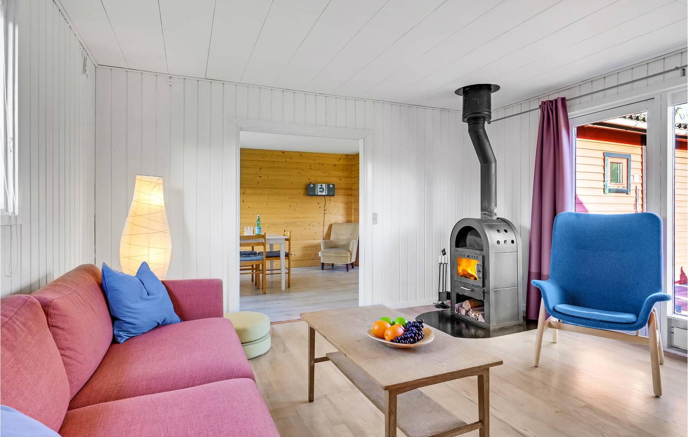 Vacation house for 6 people with yard in Vellerup, Skibby