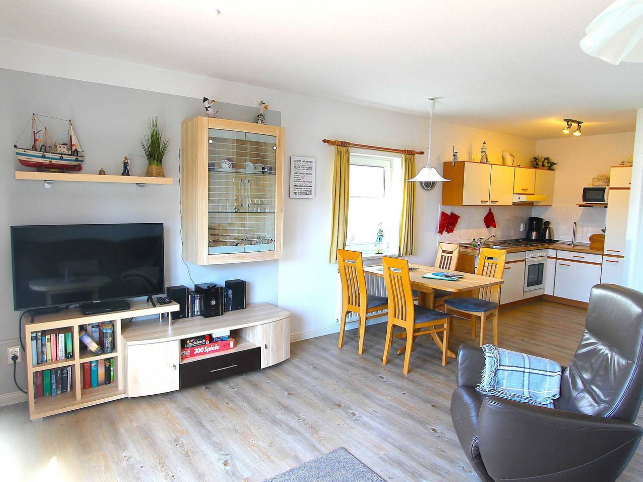 Ganze Ferienwohnung, Leuchtturmstraße Haus 25, nur 150 m von der Ostsee entfernt in Ostseebad Rerik, Rerik