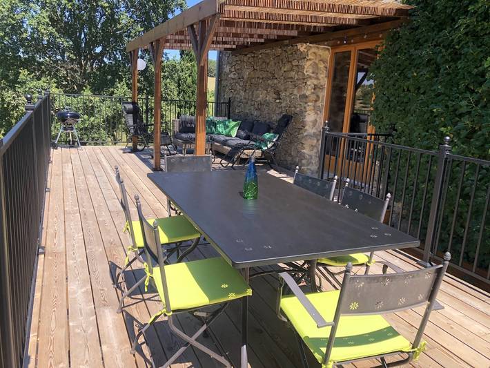 Gîte pour 6 personnes, avec piscine, animaux acceptés