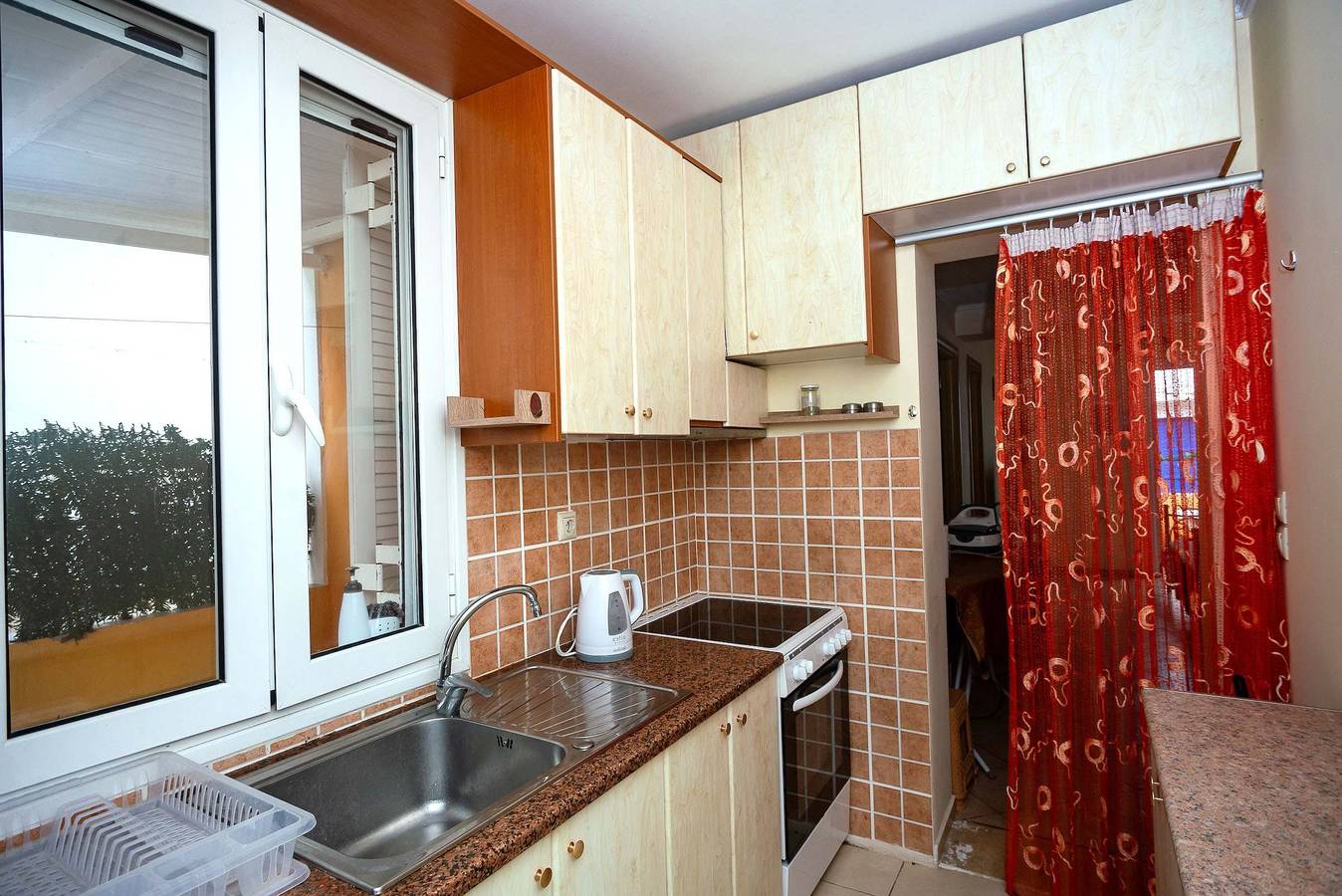 Spacious 2 Bd Detached House in Kefalonia w Patio in Lixouri, Kefalonia