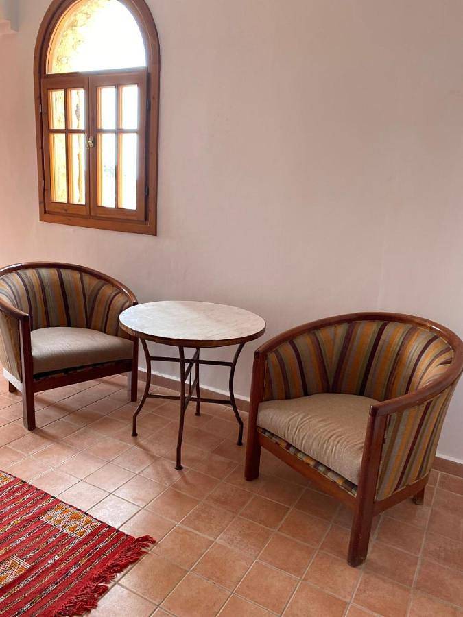 Maison d’hôte pour 4 personnes, avec vue ainsi que jardin et piscine dans Ghazoua - 2