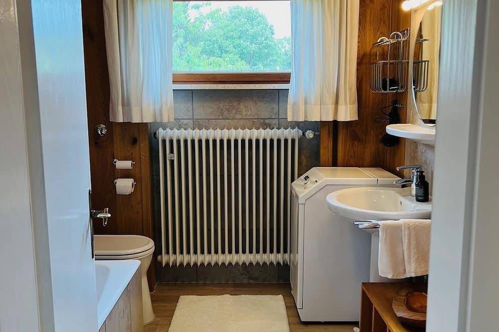 Ganze Wohnung, Ferienwohnung/App. für 3 Gäste mit 70m² in Irschenberg in Irschenberg, Alpenland Tegernsee Schliersee