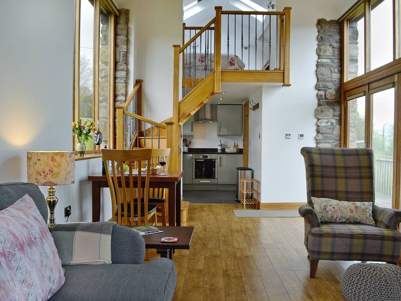 Log Cabin for 2 People in South-Wales, Monmouthshire