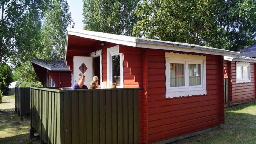 Ferienhaus für 3 Personen, mit Whirlpool und Sauna sowie Terrasse und Pool in Biikebrennen - 3