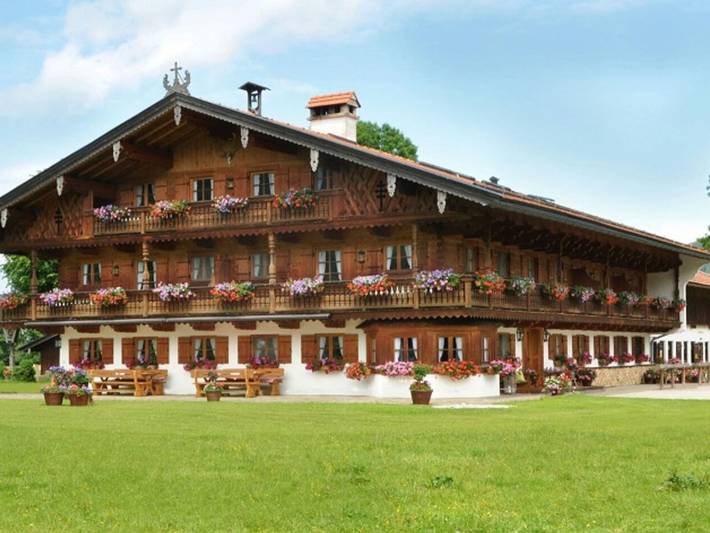 Bauernhof, mit Balkon und Garten