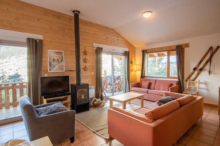 Gîte pour 10 personnes, avec balcon/terrasse dans La Norma