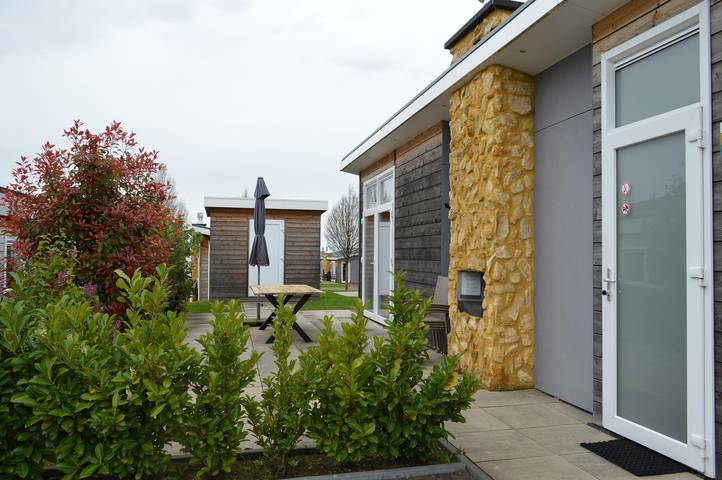Vakantiewoning voor 4 personen, met zwembad en tuin in Bemelen