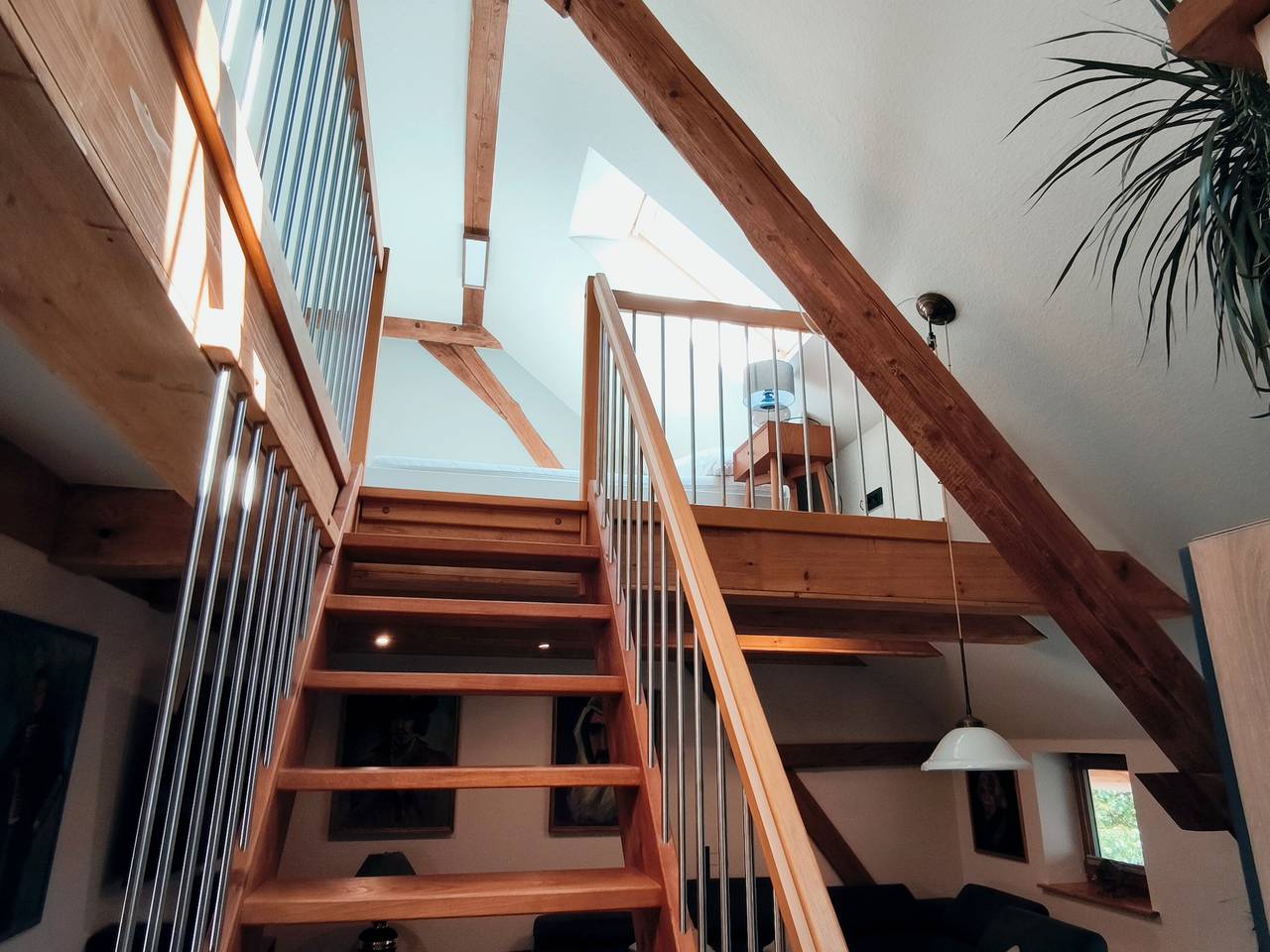 Ganze Wohnung, Ferienwohnung auf 2 Ebenen mit Galerien in Bad Gandersheim, Harzvorland